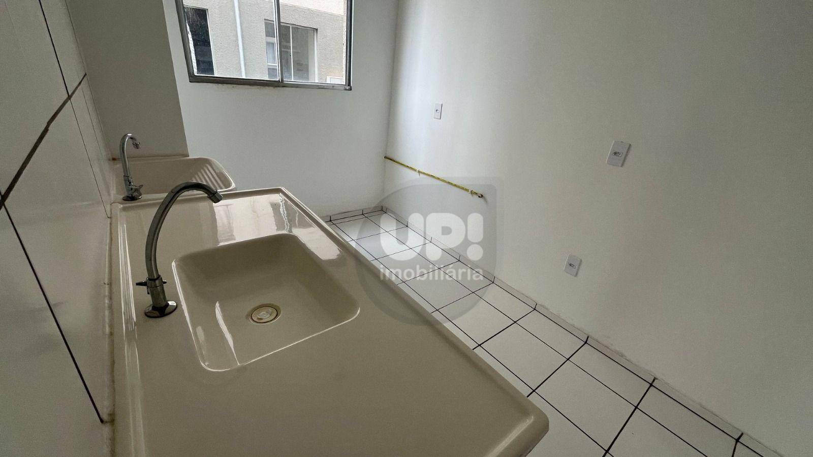 Apartamento à venda com 2 quartos, 43m² - Foto 1