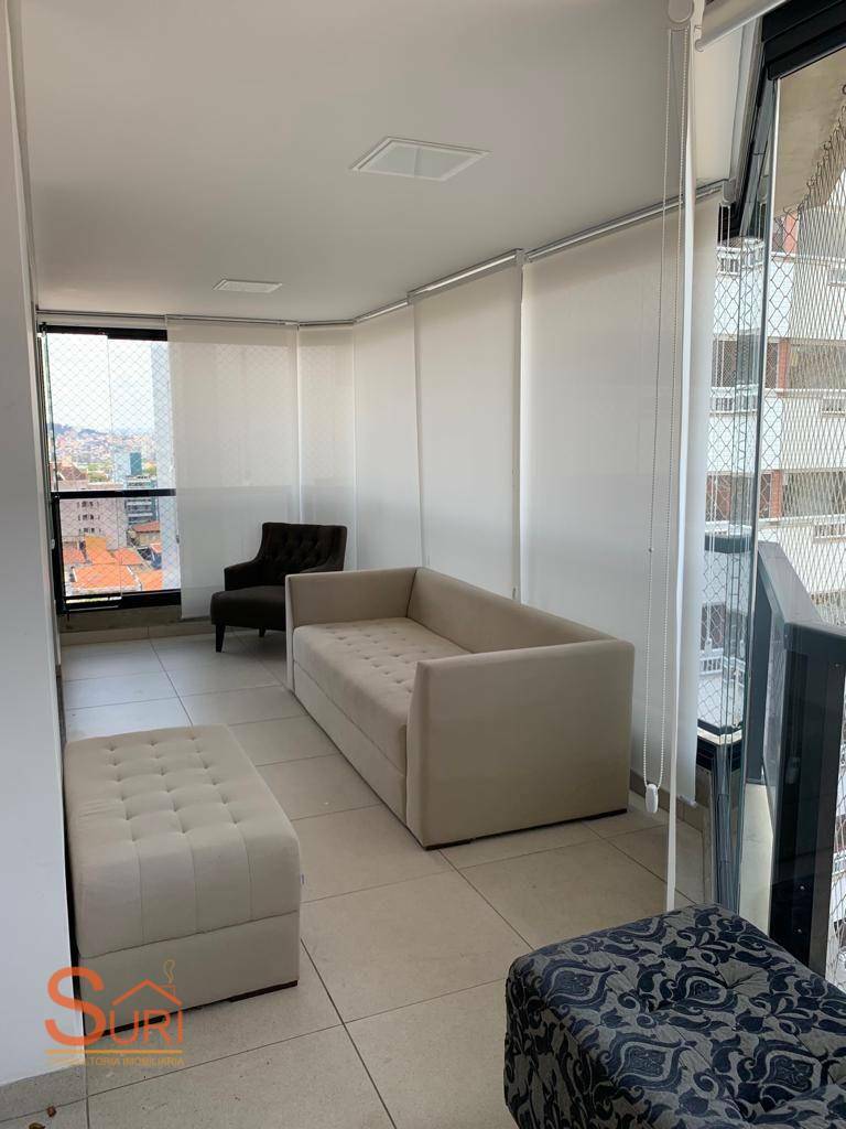 Apartamento à venda com 3 quartos, 200m² - Foto 7