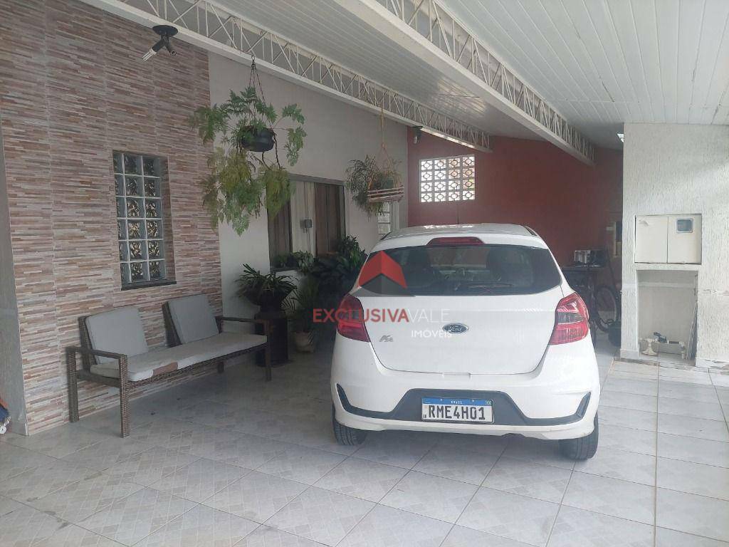 Casa à venda com 4 quartos, 234m² - Foto 4