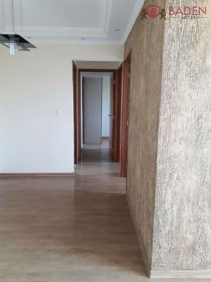 Apartamento, 3 quartos, 74 m² - Foto 2