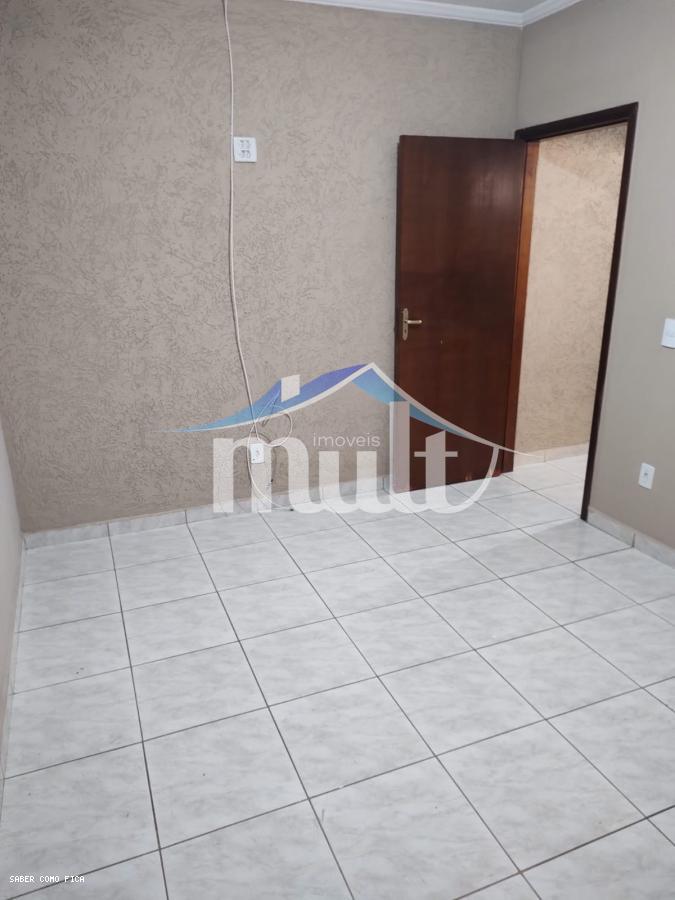 Casa à venda com 2 quartos, 144m² - Foto 15