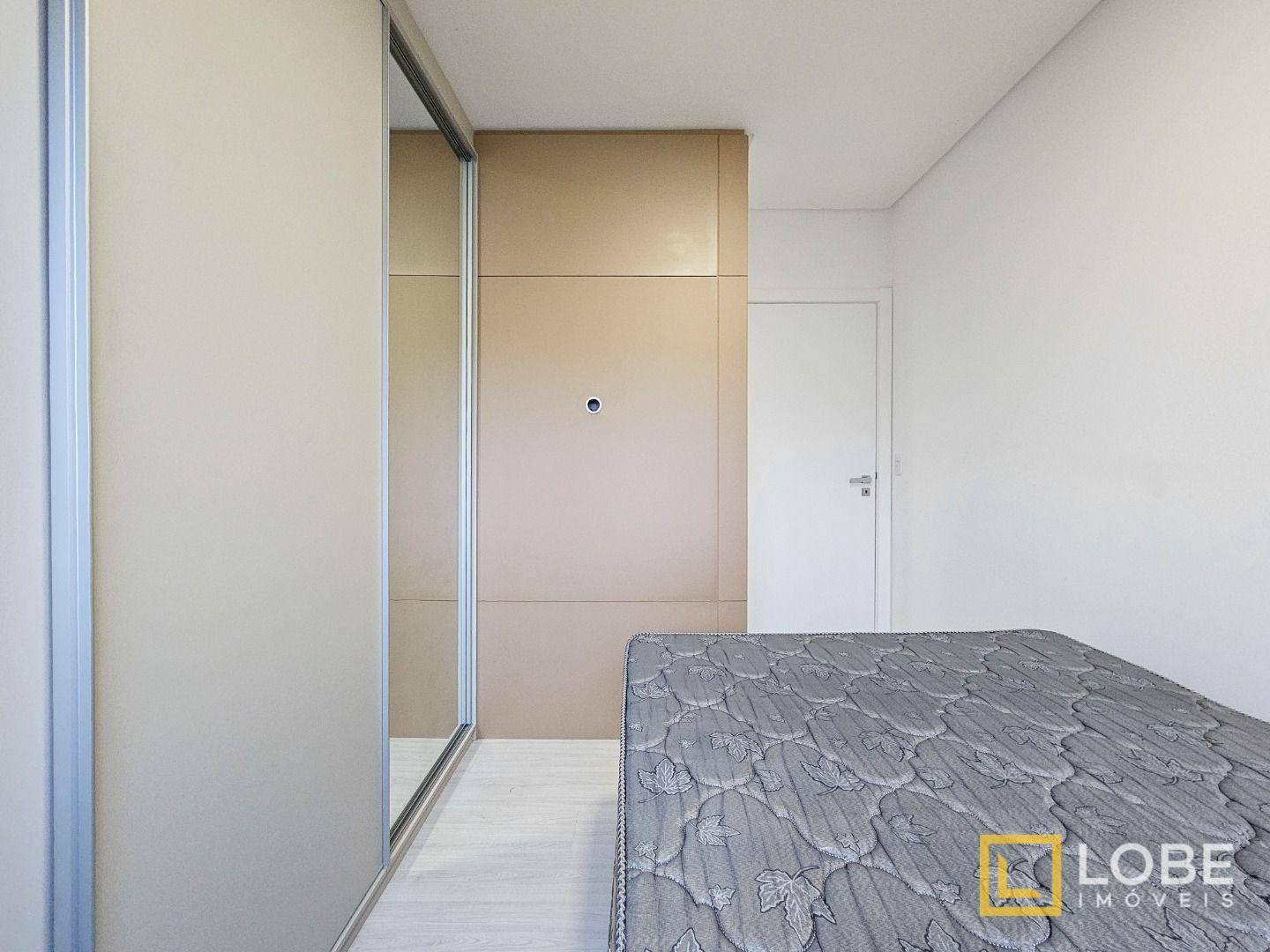 Apartamento à venda com 3 quartos, 87m² - Foto 11