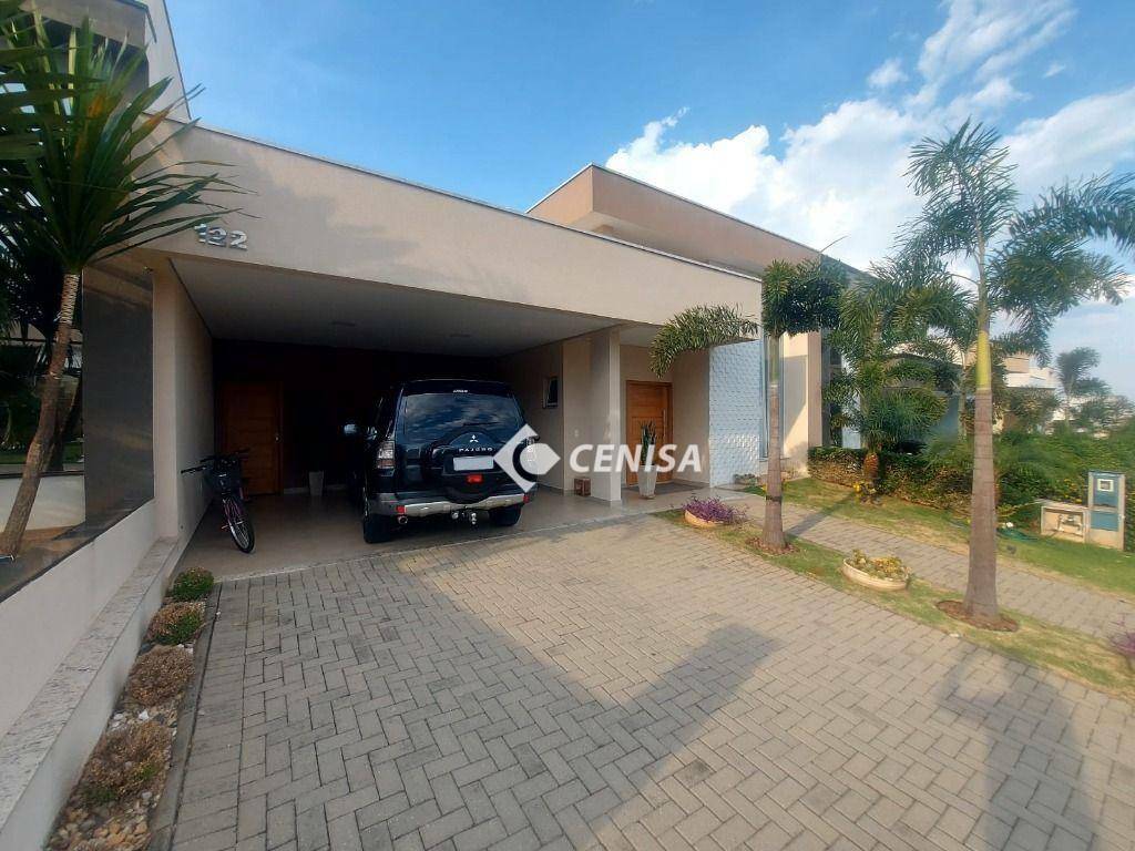 Casa à venda com 3 quartos, 178m² - Foto 2