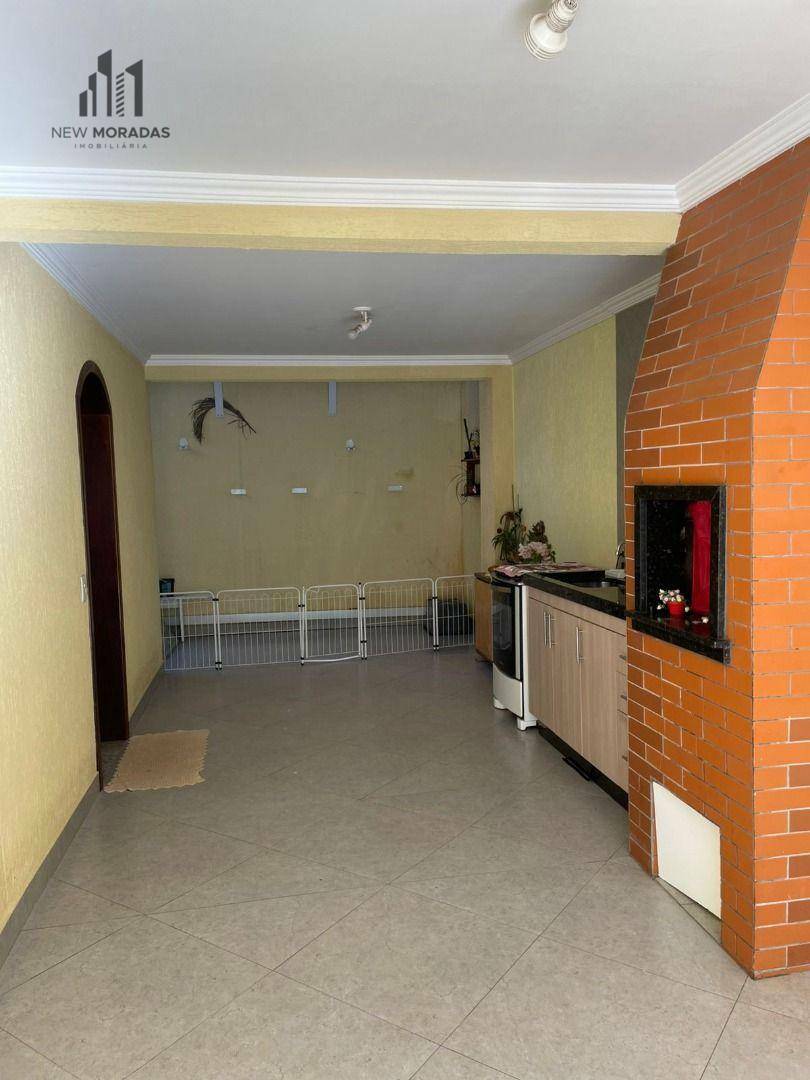 Sobrado à venda com 4 quartos, 235m² - Foto 9