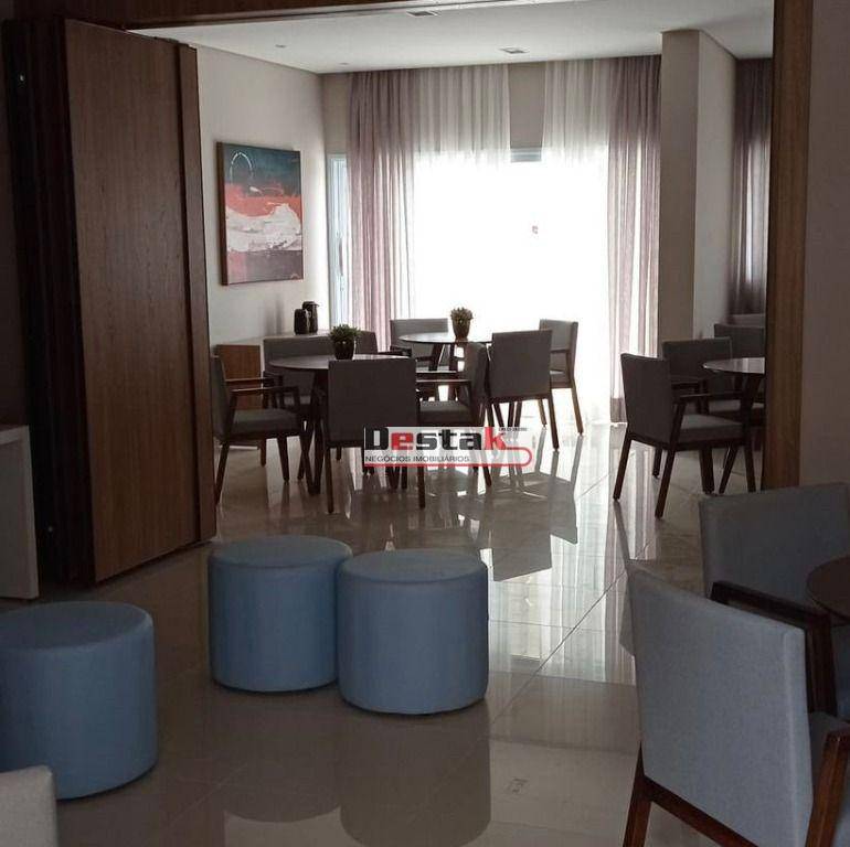 Apartamento à venda com 2 quartos, 79m² - Foto 25