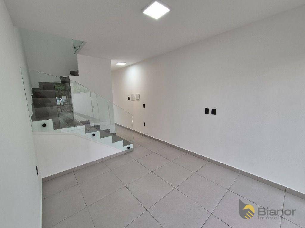 Casa à venda e aluguel com 2 quartos, 78m² - Foto 3