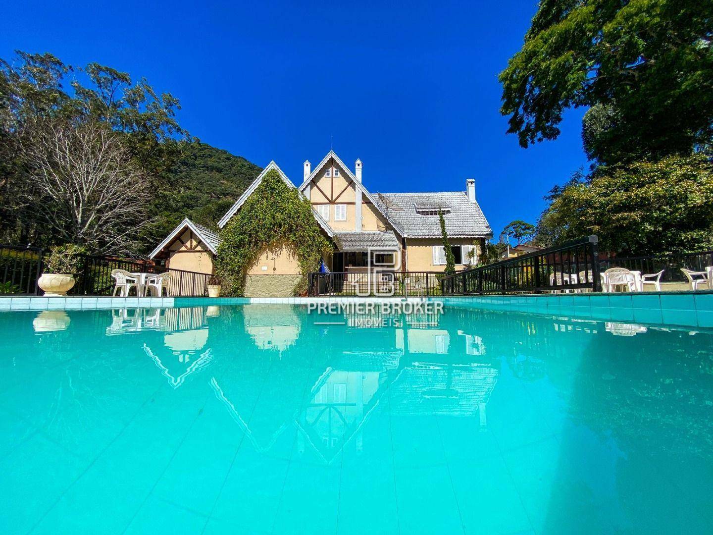 Casa de Condomínio à venda com 5 quartos, 193m² - Foto 42