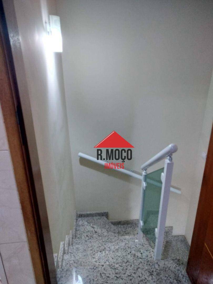 Sobrado à venda com 3 quartos, 116m² - Foto 4