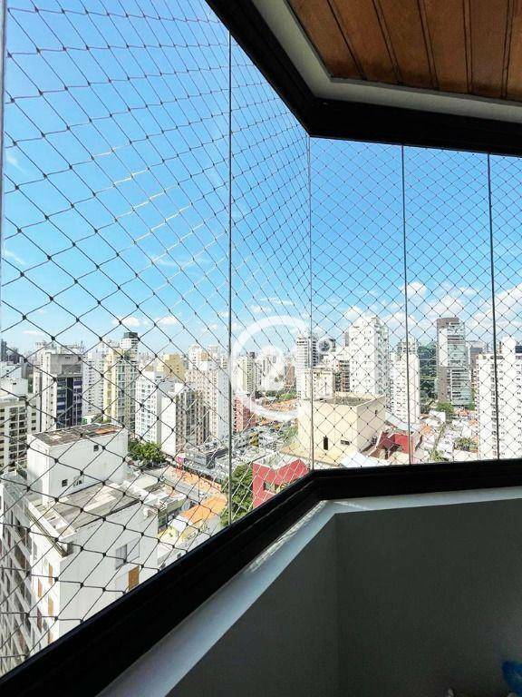 Apartamento à venda com 3 quartos, 151m² - Foto 23