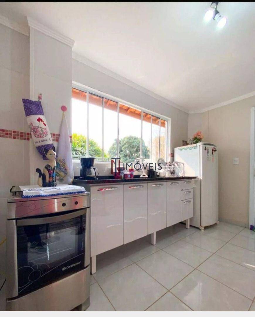 Casa à venda com 2 quartos, 104m² - Foto 12