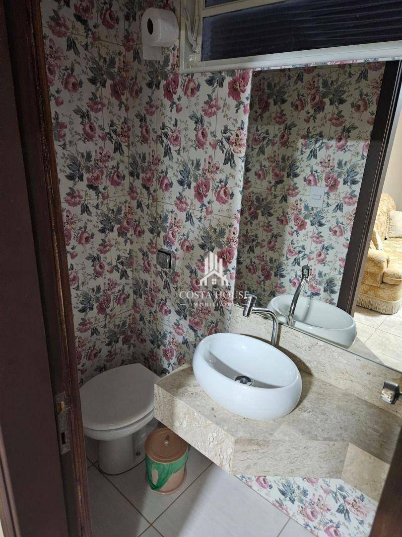 Casa para alugar com 3 quartos, 200M2 - Foto 8