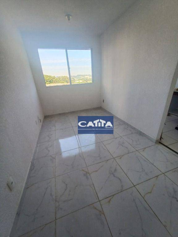 Apartamento à venda com 2 quartos, 42m² - Foto 4