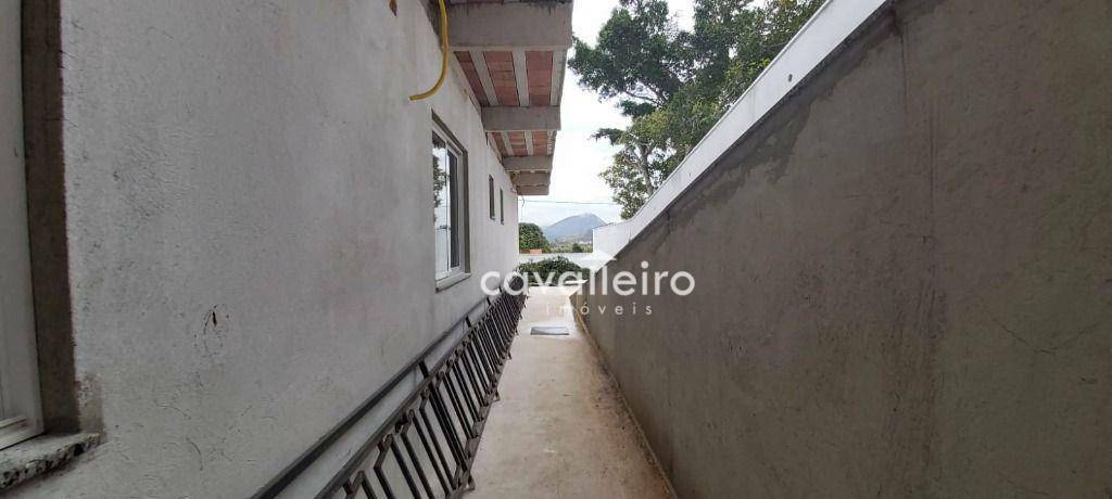 Casa à venda com 3 quartos, 180m² - Foto 12