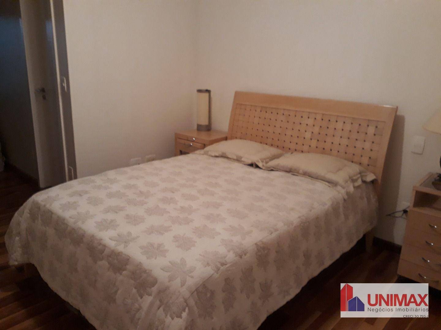 Apartamento à venda com 3 quartos, 253m² - Foto 15