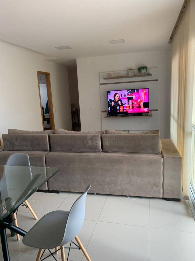 Apartamento para alugar com 3 quartos, 116m² - Foto 1