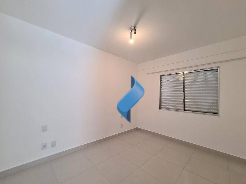 Apartamento para alugar com 1 quarto, 50m² - Foto 15