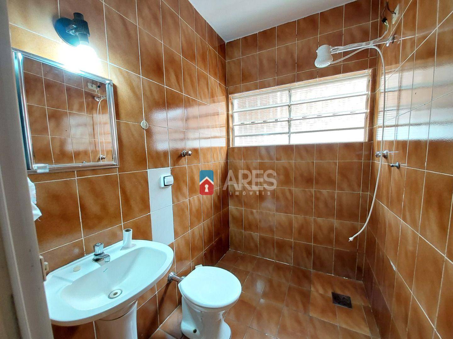 Casa à venda com 2 quartos, 150m² - Foto 5