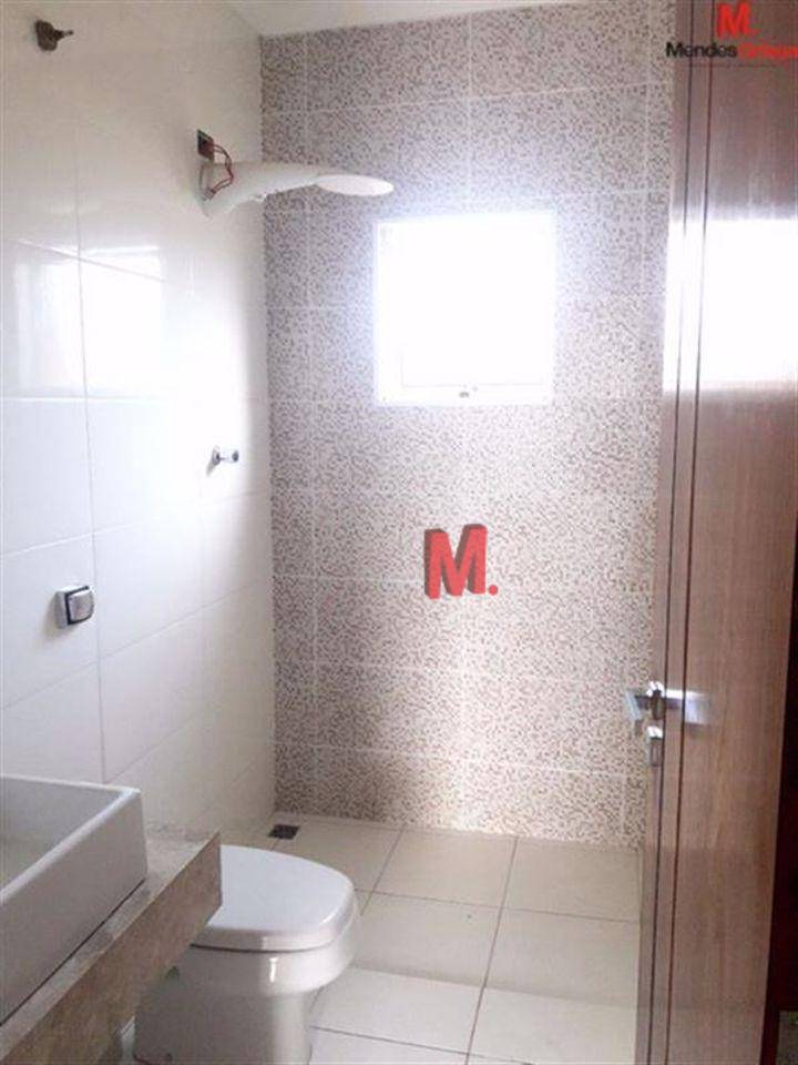 Chácara à venda com 2 quartos, 235m² - Foto 16