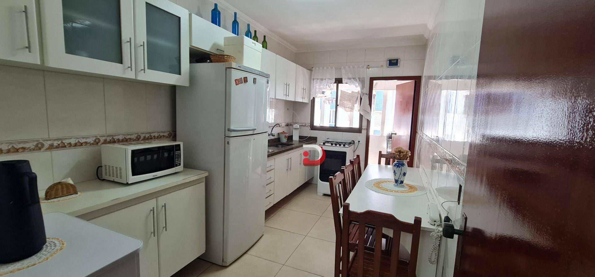 Apartamento à venda com 2 quartos, 90m² - Foto 18