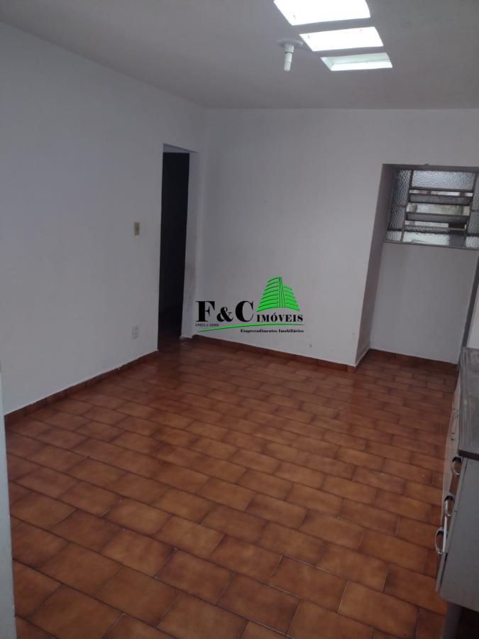 Casa à venda com 3 quartos, 200m² - Foto 12