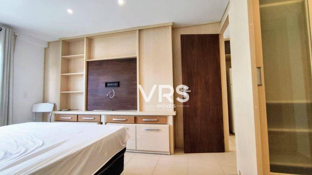 Apartamento à venda com 2 quartos, 63m² - Foto 11