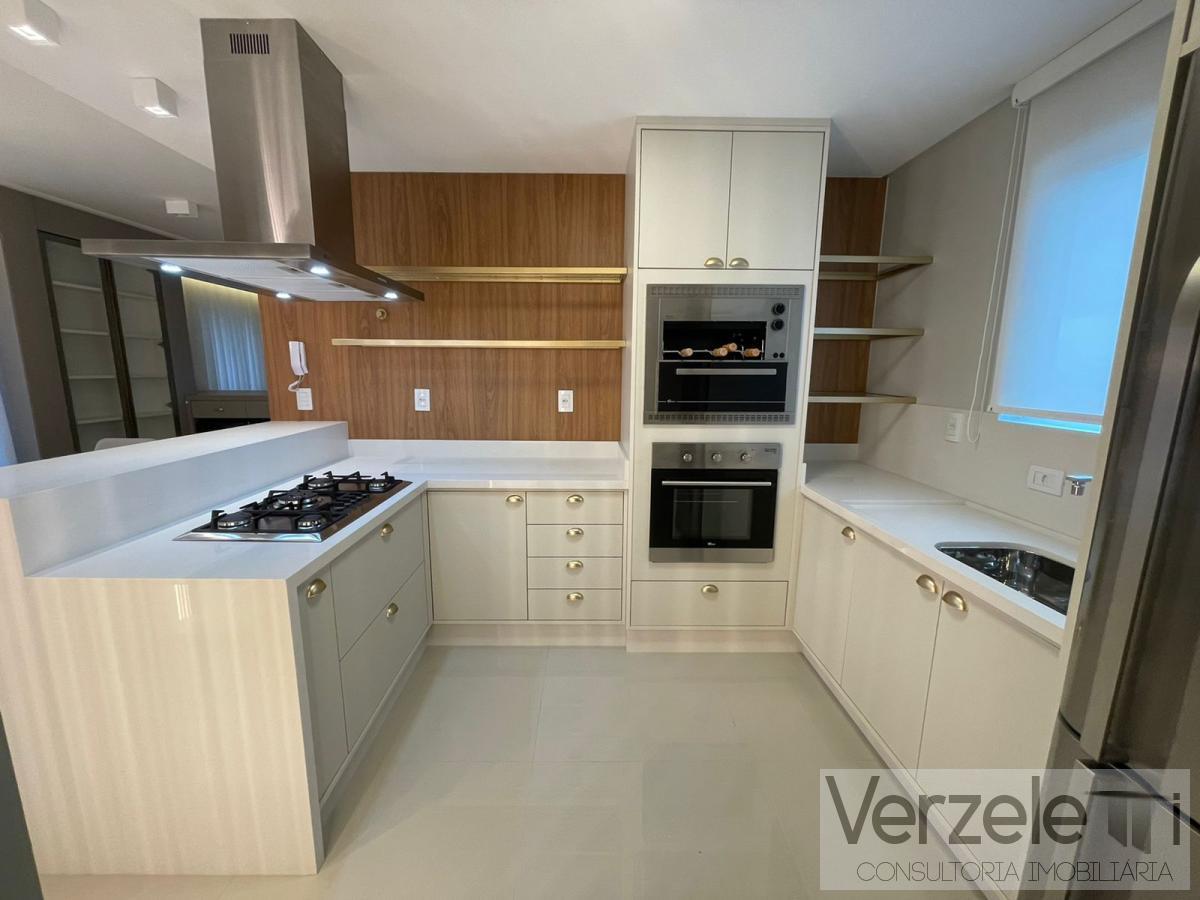 Apartamento à venda com 3 quartos, 136m² - Foto 9