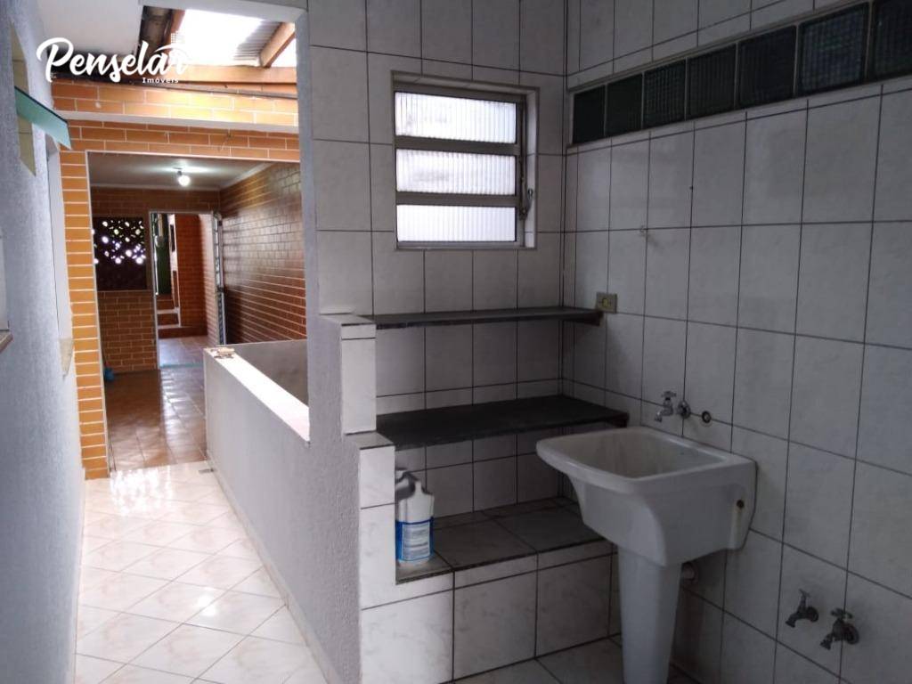 Casa à venda com 3 quartos, 124m² - Foto 13