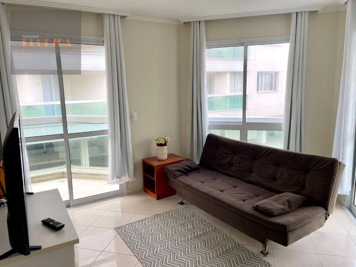 Apartamento à venda com 2 quartos, 113m² - Foto 2