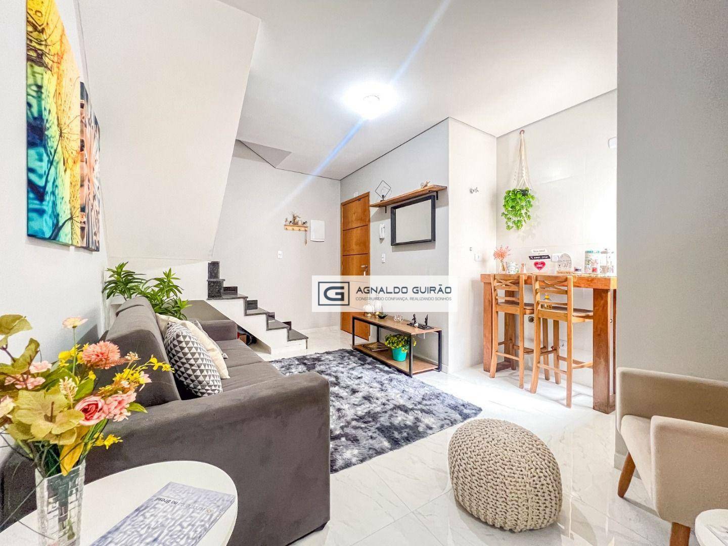 Cobertura à venda com 2 quartos, 80m² - Foto 1