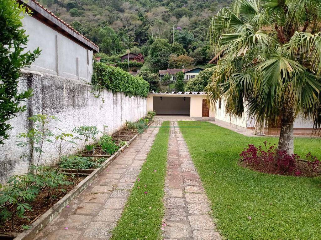 Casa à venda com 4 quartos, 490m² - Foto 13