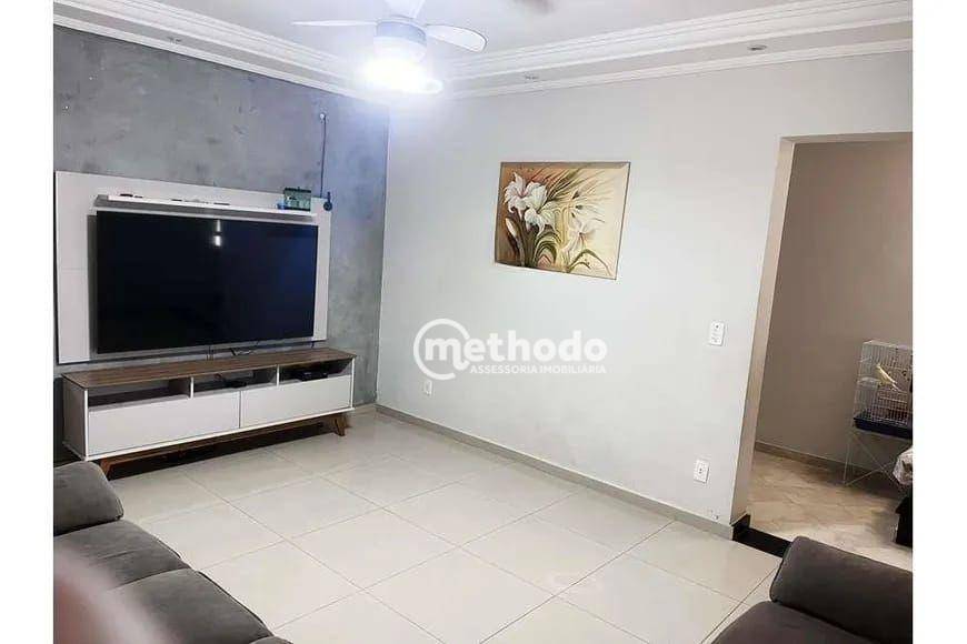 Casa à venda com 3 quartos, 272m² - Foto 2