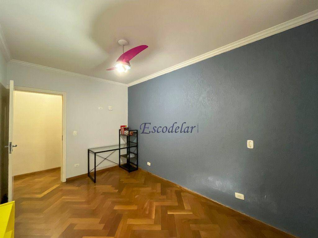 Sobrado à venda com 4 quartos, 380m² - Foto 18