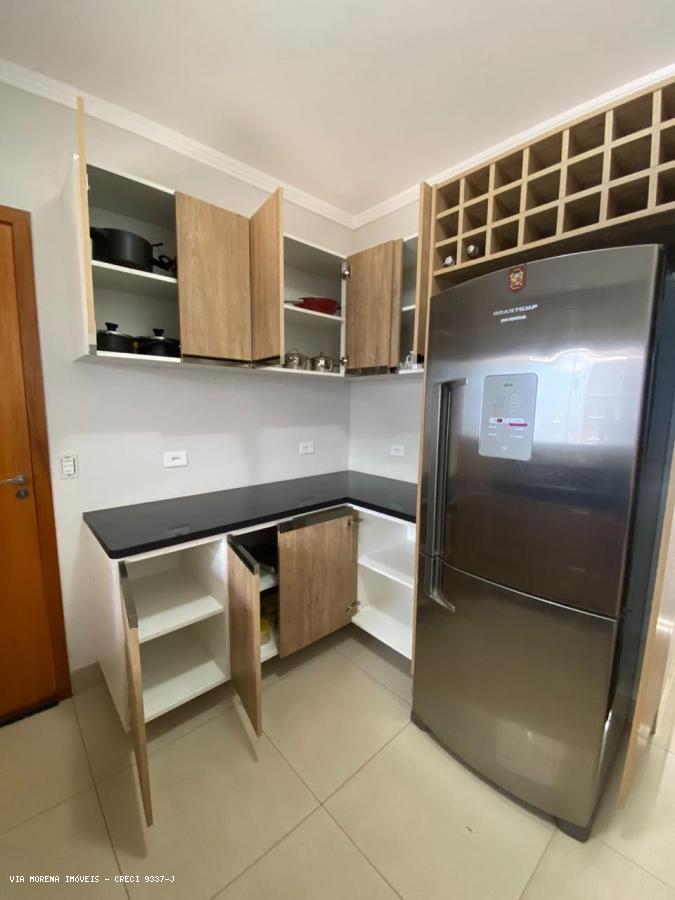 Casa à venda com 2 quartos, 127m² - Foto 10