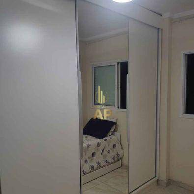 Apartamento à venda com 2 quartos, 70m² - Foto 13