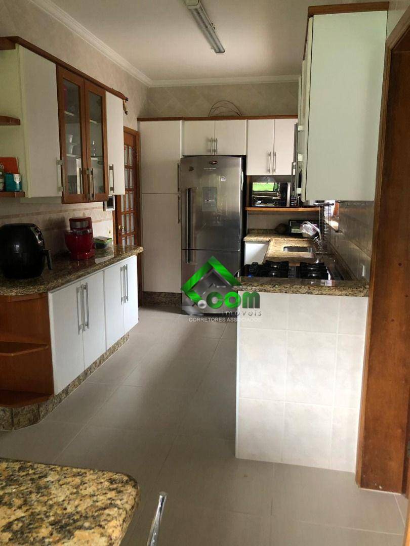 Casa, 3 quartos, 270 m² - Foto 55