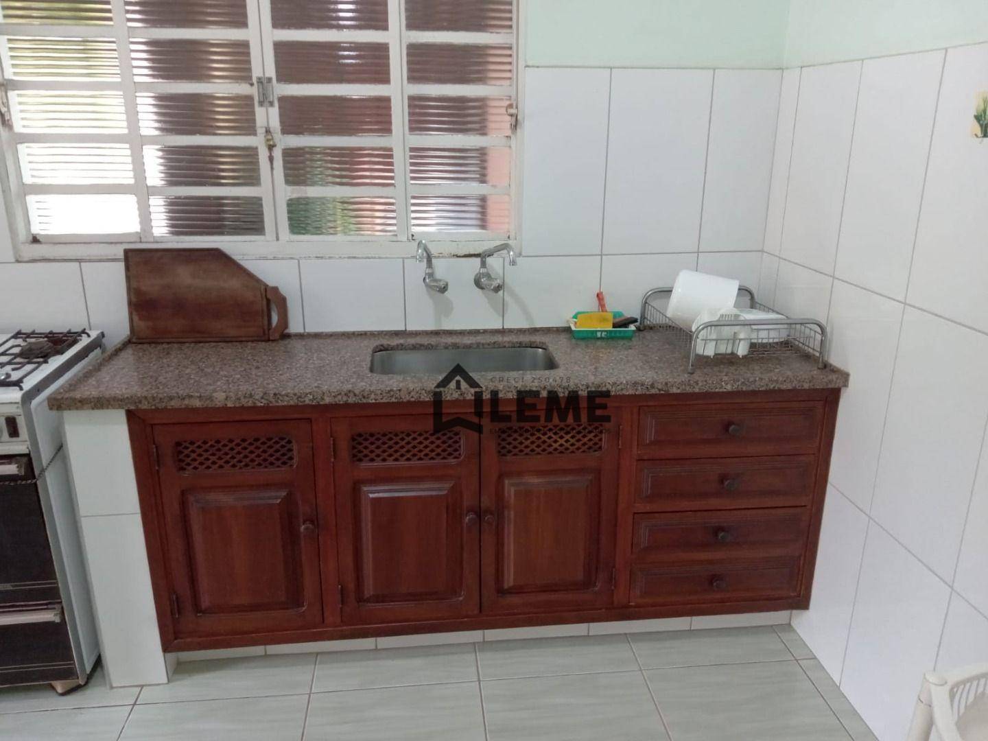 Casa à venda com 3 quartos, 193m² - Foto 15