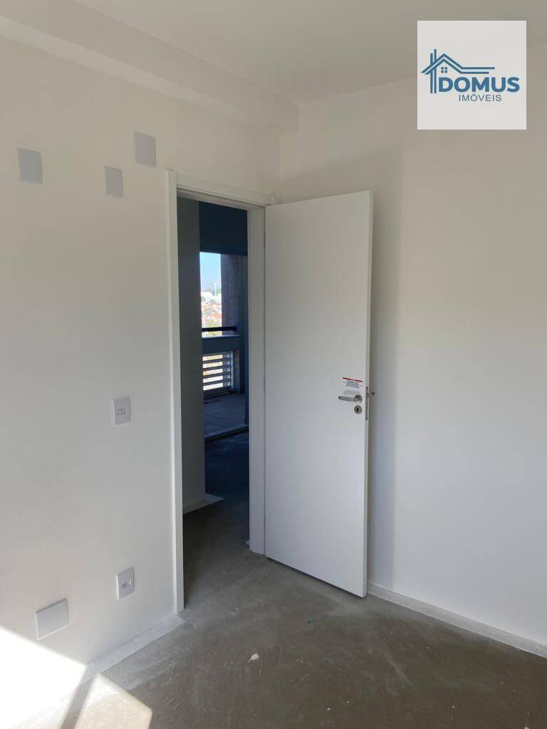 Apartamento à venda com 3 quartos, 70m² - Foto 10