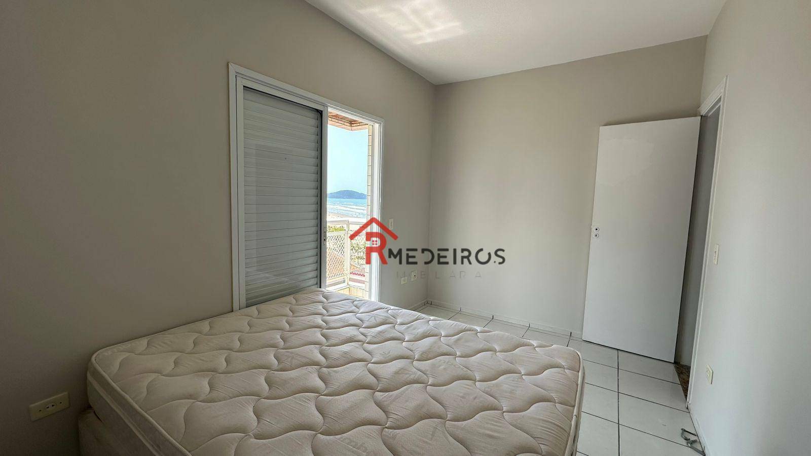 Apartamento à venda com 2 quartos, 66m² - Foto 12