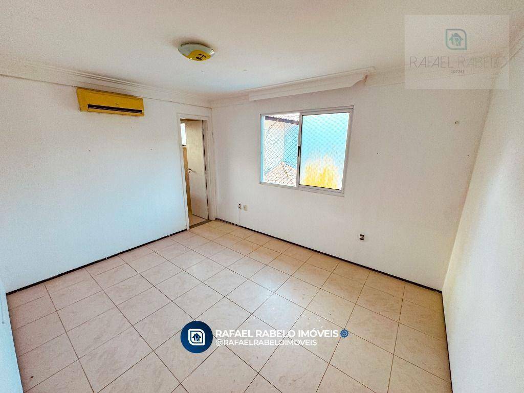 Casa de Condomínio à venda com 3 quartos, 215m² - Foto 10