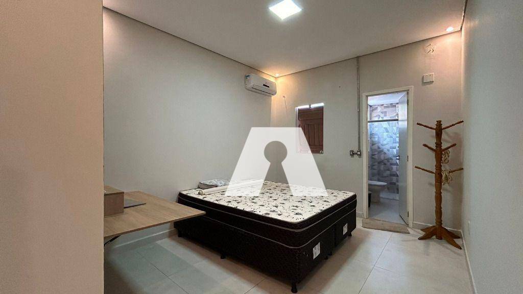 Casa de Condomínio para alugar com 3 quartos, 150m² - Foto 9
