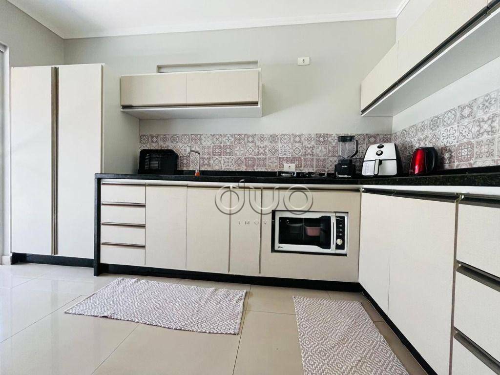 Casa à venda com 4 quartos, 220m² - Foto 23