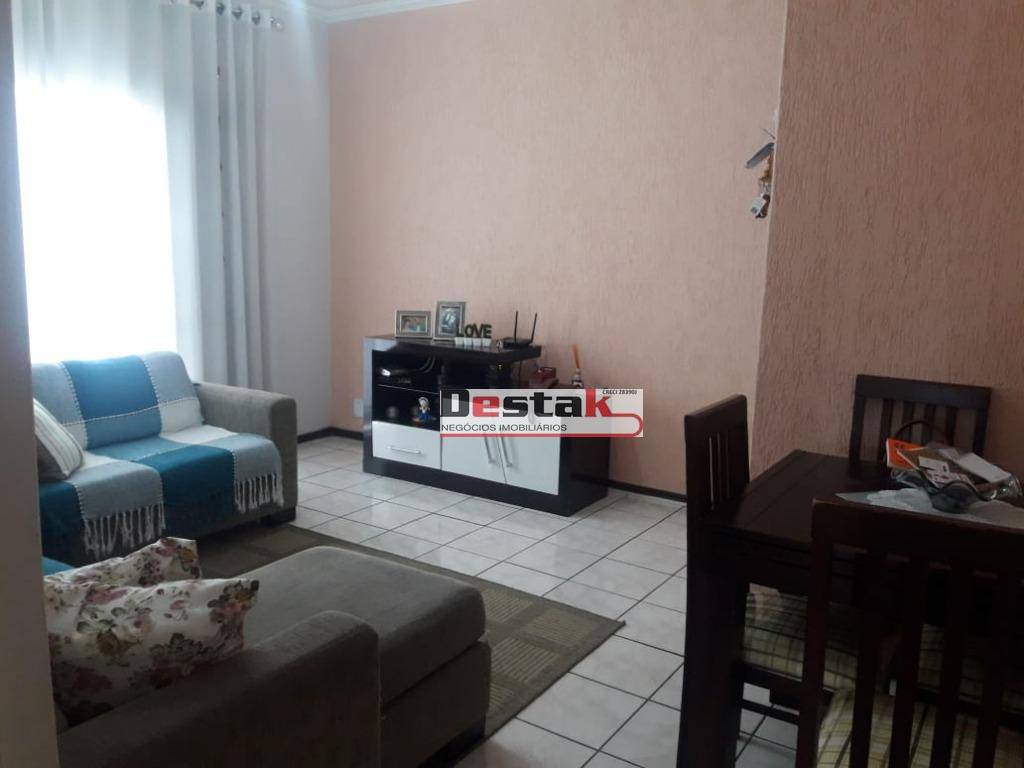 Apartamento à venda com 3 quartos, 63m² - Foto 1