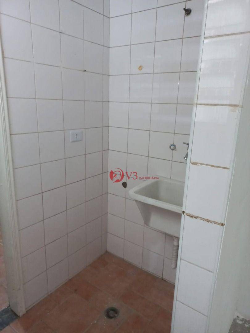 Casa à venda com 2 quartos, 230m² - Foto 22