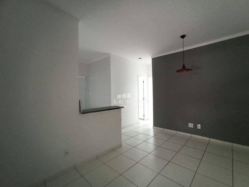 Casa à venda com 2 quartos, 100m² - Foto 14