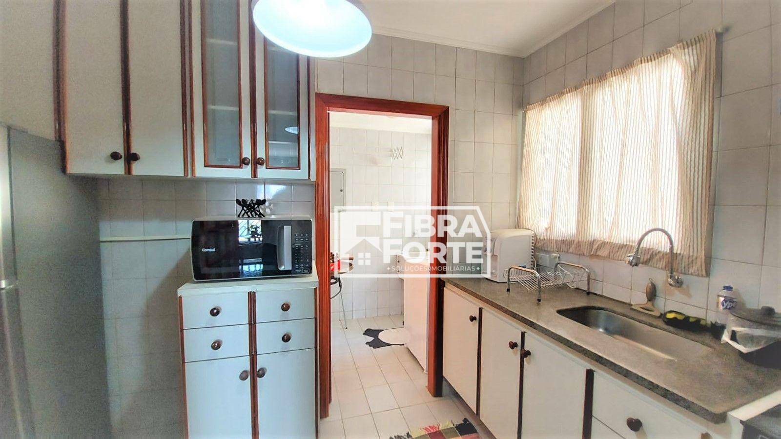 Apartamento à venda com 3 quartos, 85m² - Foto 18