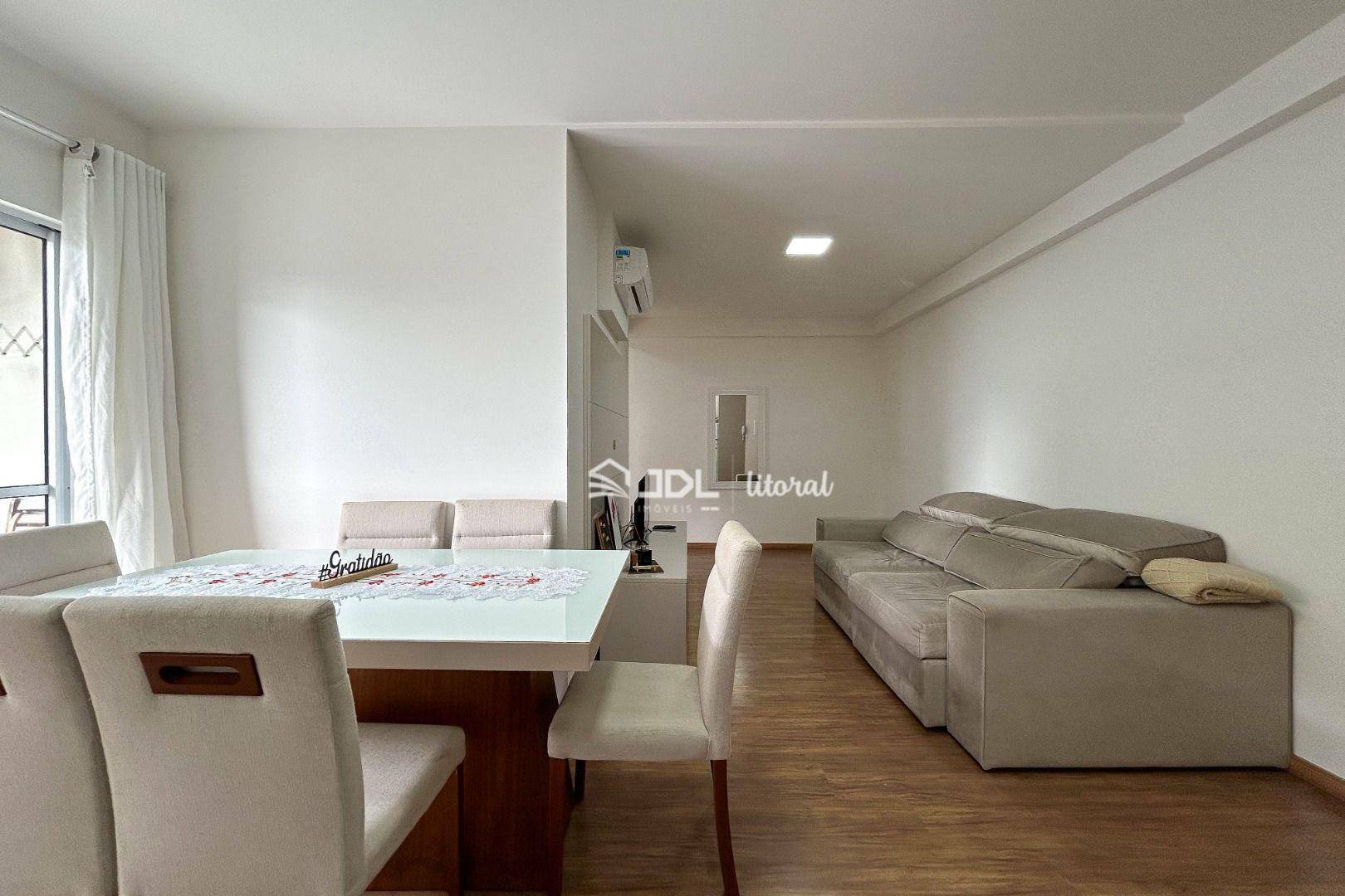 Apartamento à venda com 2 quartos, 77m² - Foto 4