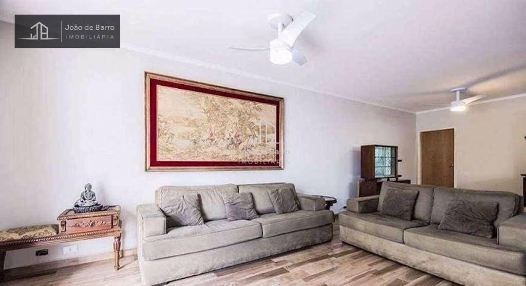 Sobrado à venda com 3 quartos, 243m² - Foto 1