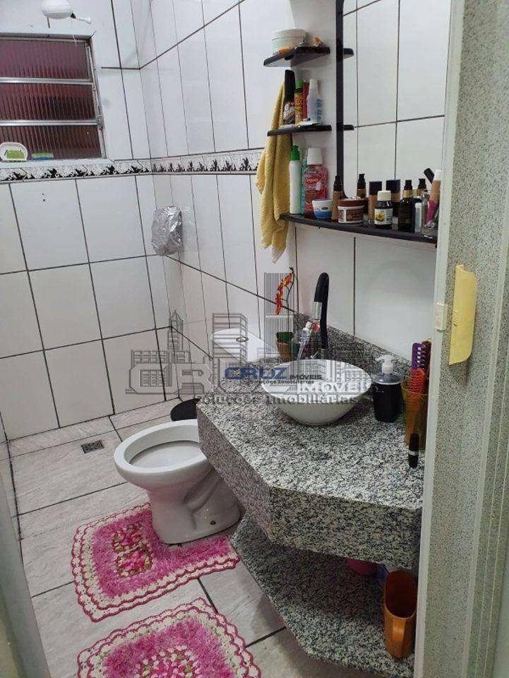 Casa à venda com 2 quartos, 169m² - Foto 11