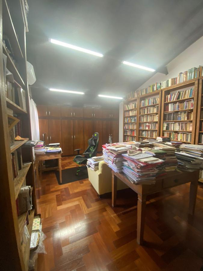 Casa de Condomínio à venda com 3 quartos, 300m² - Foto 17