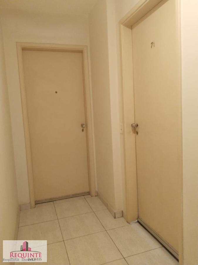 Apartamento à venda com 3 quartos, 80m² - Foto 22